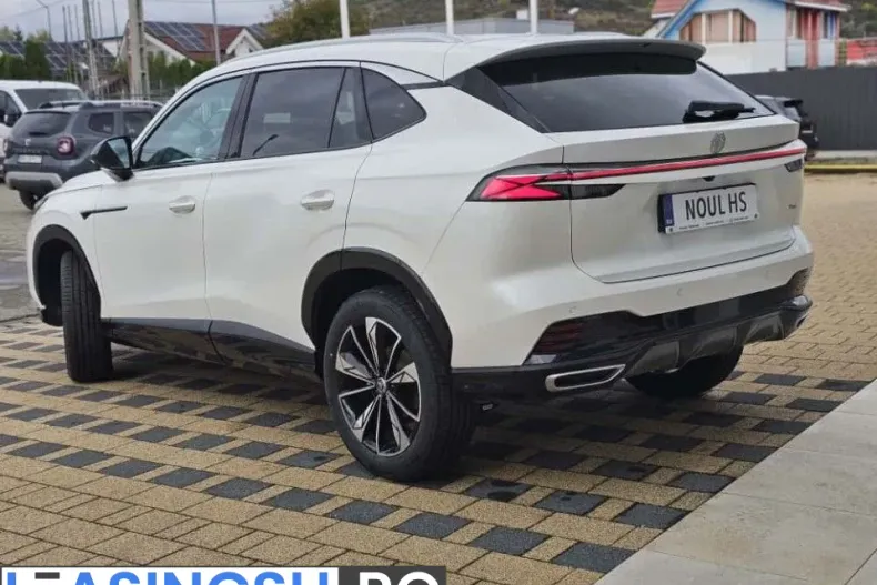 MG HS din 2025 cu 1 km - oferta MG0202062 - foto 8