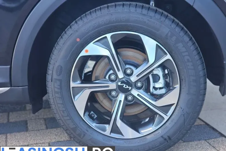 Kia XCeed din 2026 cu 50 km - oferta KIA202066 - foto 12