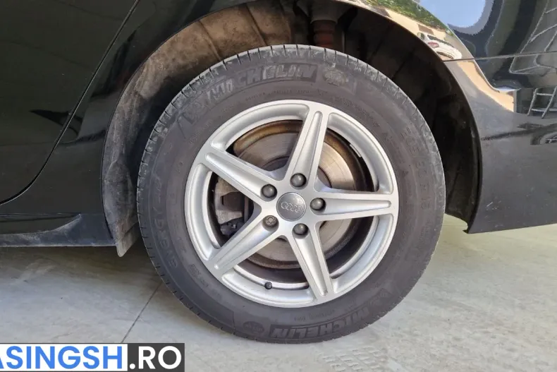 Audi A4 din 2021 cu 175.168 km - oferta AUD202073 - foto 26