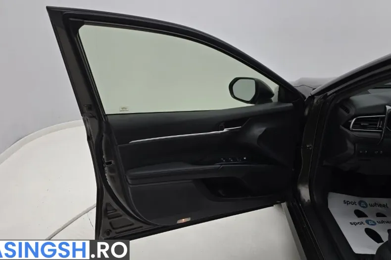 Toyota Camry din 2020 cu 110.888 km - oferta TOY202077 - foto 11