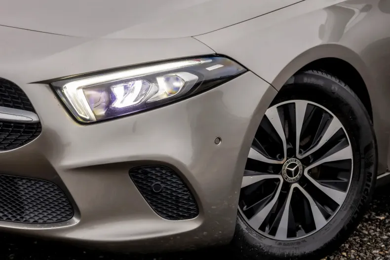 Mercedes-Benz A 180 (Clasa A) din 2020 cu 175.000 km - oferta MER202081 - foto 11