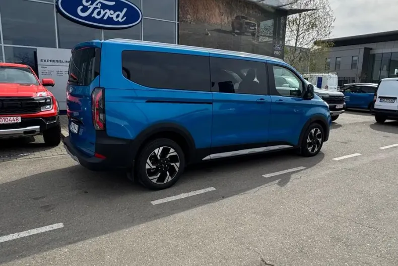 Ford Tourneo Custom din 2024 cu 4.132 km - oferta FOR202082 - foto 3