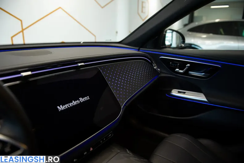 Mercedes-Benz E din 2023 cu 9.452 km - oferta MER202085 - foto 30