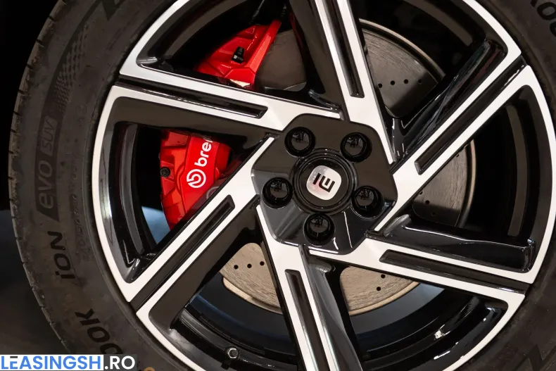 Xiaomi YU7 din 2025 cu 50 km - oferta XIA202086 - foto 11