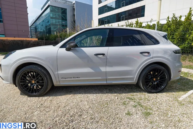 Porsche Cayenne din 2023 cu 29.650 km - oferta POR202090 - foto 5
