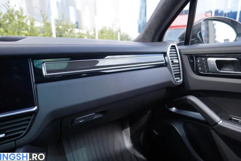 Porsche Cayenne din 2023 cu 29.650 km - oferta POR202090 - foto 30