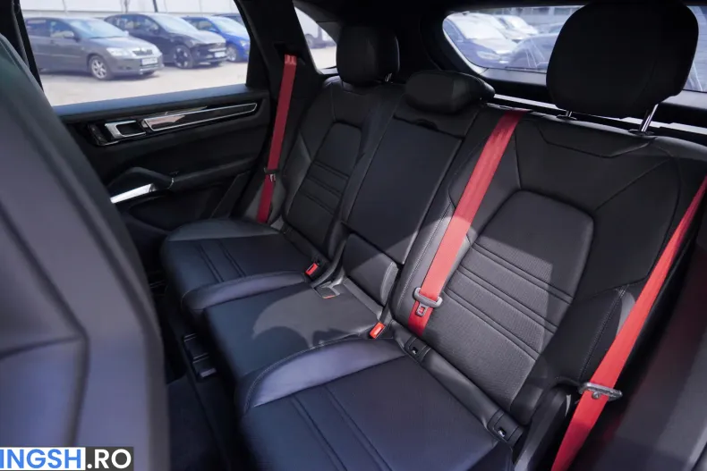 Porsche Cayenne din 2023 cu 29.650 km - oferta POR202090 - foto 33