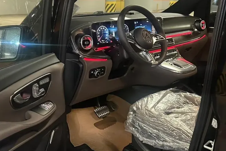 Mercedes-Benz V din 2026 cu 10 km - oferta MER202093 - foto 5