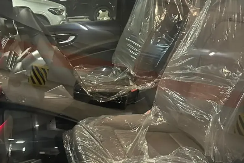 Mercedes-Benz V din 2026 cu 10 km - oferta MER202093 - foto 6