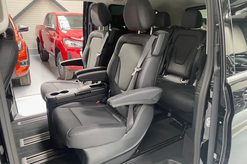 Mercedes-Benz V din 2026 cu 10 km - oferta MER202095 - foto 17