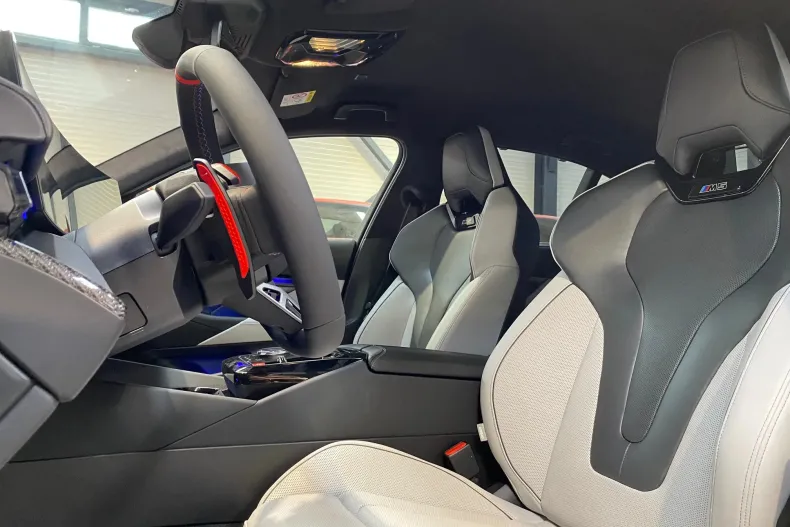 BMW M5 (Seria 5) din 2026 cu 20 km - oferta BMW202096 - foto 11