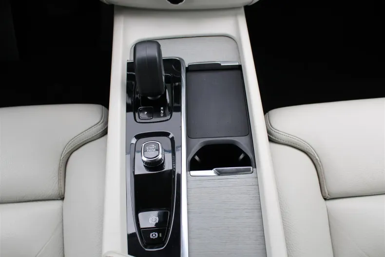 Volvo XC60 din 2023 cu 116.838 km - oferta VOL202101 - foto 20