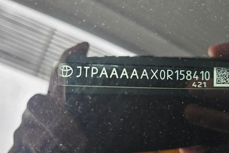 Toyota C-HR din 2025 cu 16.893 km - oferta TOY202109 - foto 23