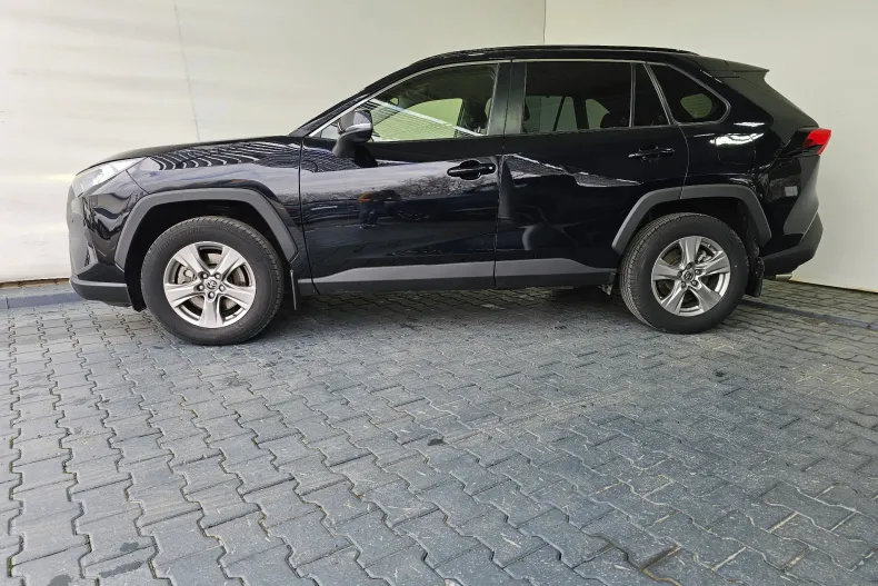 Toyota RAV4 din 2023 cu 66.951 km - oferta TOY202110 - foto 2