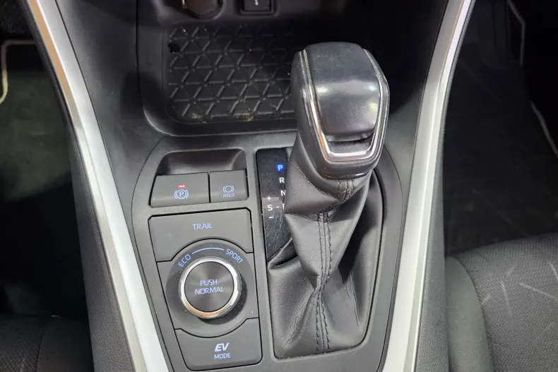 Toyota RAV4 din 2023 cu 66.951 km - oferta TOY202110 - foto 27