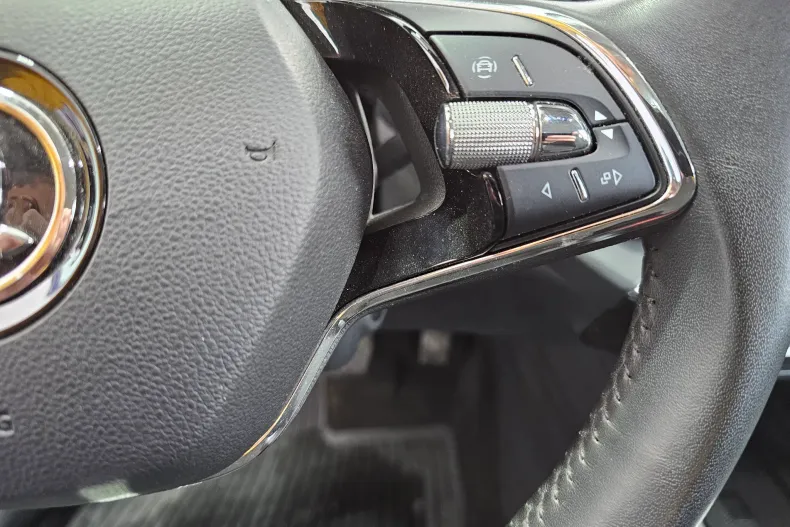 Skoda Octavia din 2022 cu 89.991 km - oferta SKO202111 - foto 9