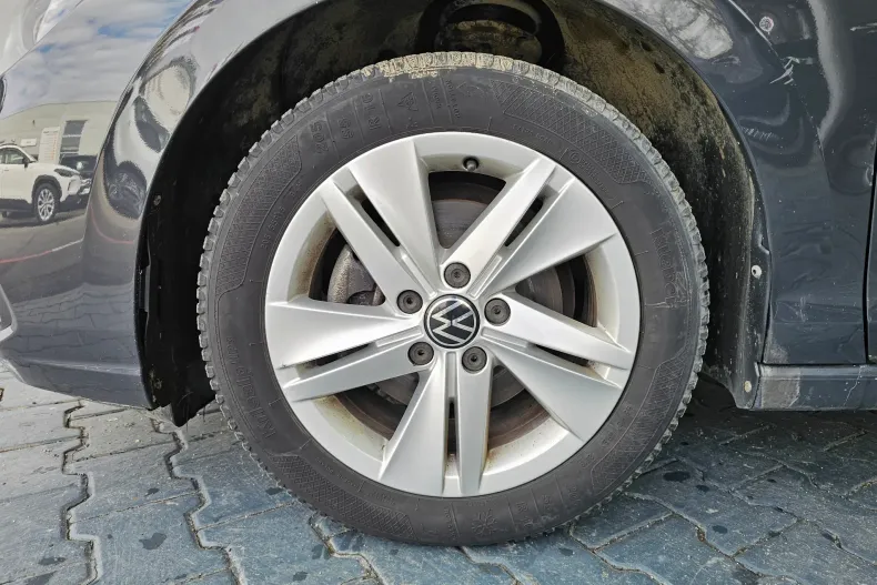 Volkswagen Golf din 2022 cu 64.630 km - oferta VOL202112 - foto 4