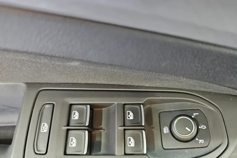 Volkswagen Golf din 2022 cu 64.630 km - oferta VOL202112 - foto 5