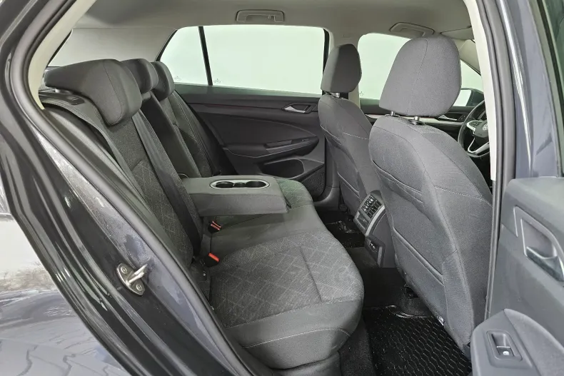 Volkswagen Golf din 2022 cu 64.630 km - oferta VOL202112 - foto 24