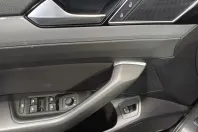 Volkswagen Passat din 2022 cu 48.485 km - oferta VOL202114 - foto 8