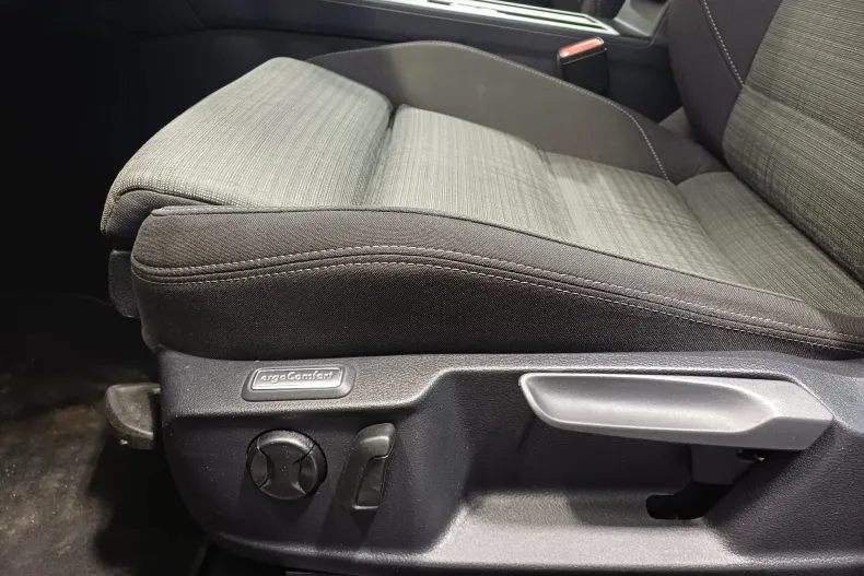 Volkswagen Passat din 2022 cu 48.485 km - oferta VOL202114 - foto 9