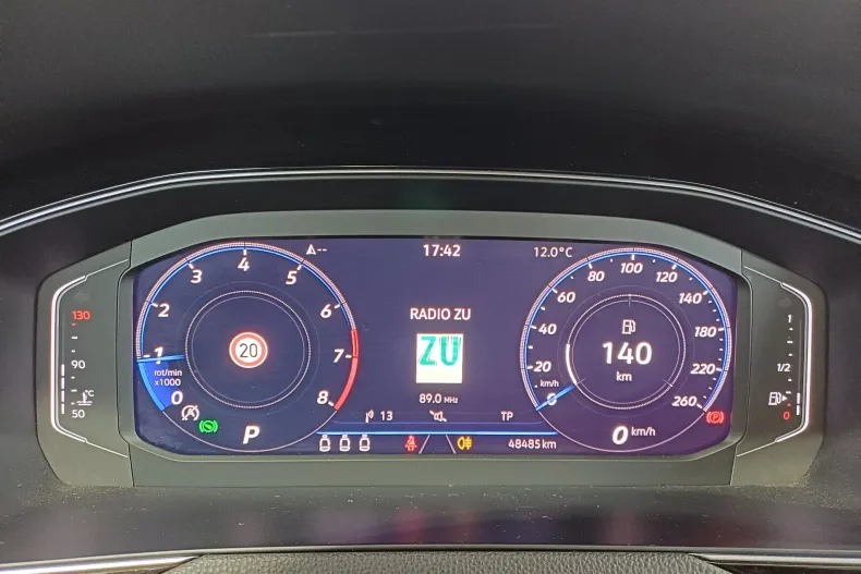 Volkswagen Passat din 2022 cu 48.485 km - oferta VOL202114 - foto 14