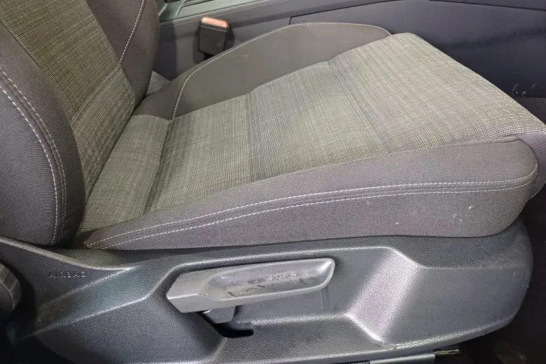 Volkswagen Passat din 2022 cu 48.485 km - oferta VOL202114 - foto 34