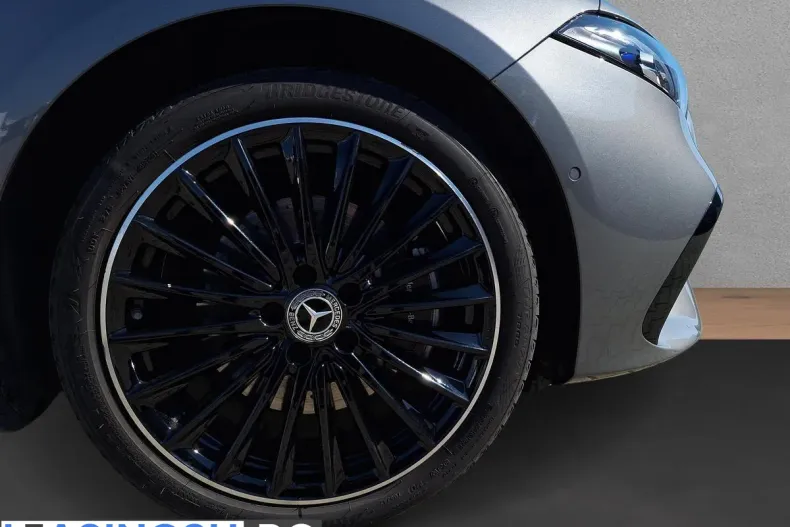 Mercedes-Benz A 250 (Clasa A) din 2025 cu 19.305 km - oferta MER202116 - foto 16