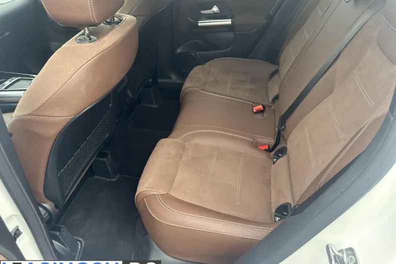 Mercedes-Benz GLA din 2025 cu 12.349 km - oferta MER202117 - foto 14