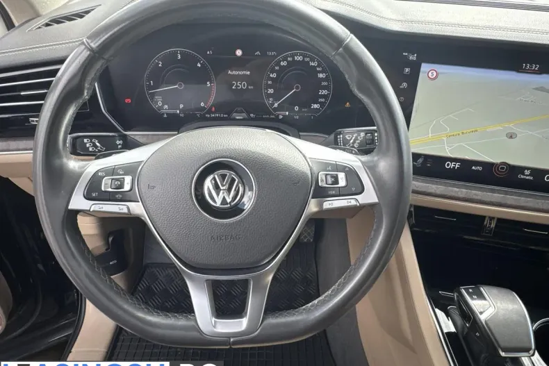 Volkswagen Touareg din 2020 cu 154.000 km - oferta VOL202118 - foto 10