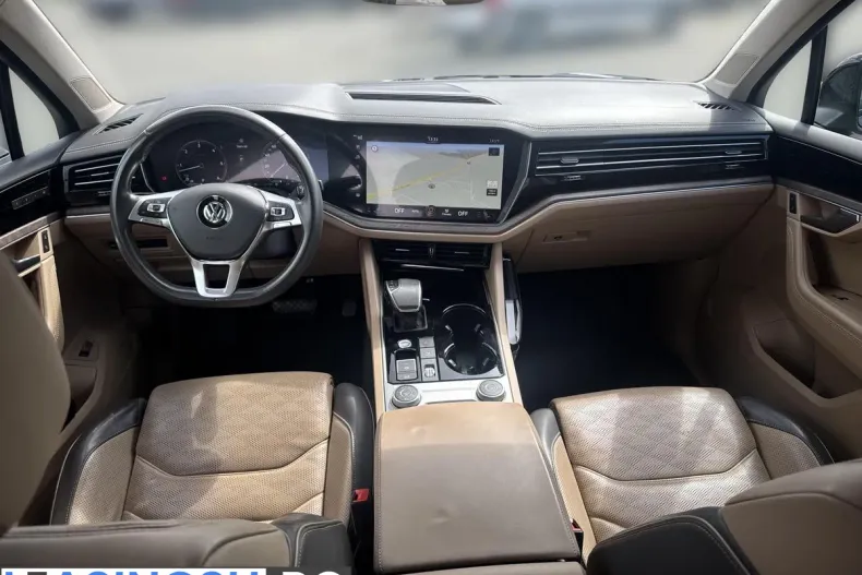 Volkswagen Touareg din 2020 cu 154.000 km - oferta VOL202118 - foto 11