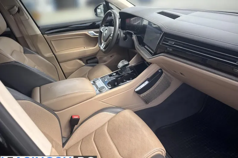 Volkswagen Touareg din 2020 cu 154.000 km - oferta VOL202118 - foto 12