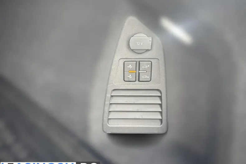 Volkswagen Touareg din 2020 cu 154.000 km - oferta VOL202118 - foto 16