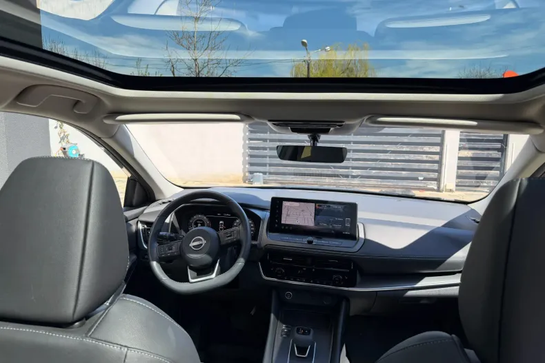 Nissan Qashqai din 2024 cu 14.217 km - oferta NIS202128 - foto 8