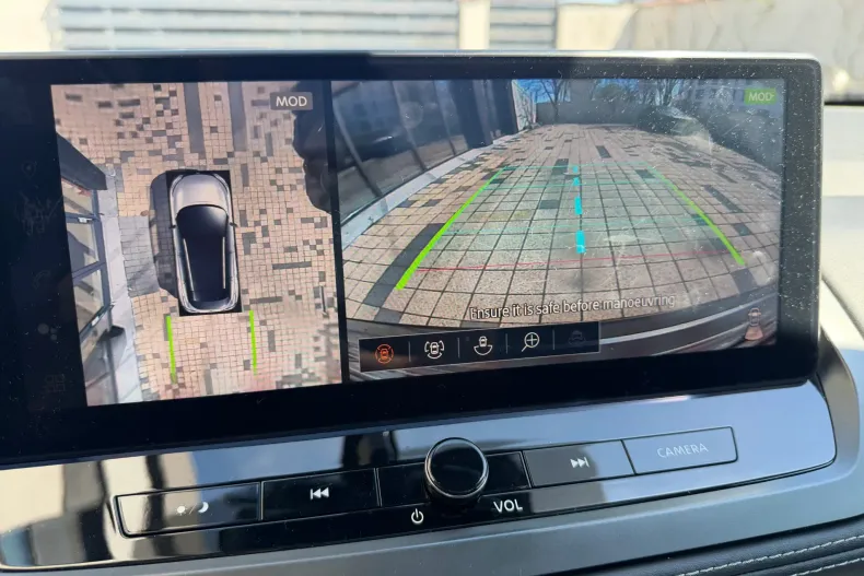 Nissan Qashqai din 2024 cu 14.217 km - oferta NIS202128 - foto 15