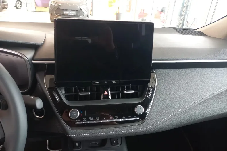 Toyota Corolla din 2025 cu 9 km - oferta TOY202132 - foto 20