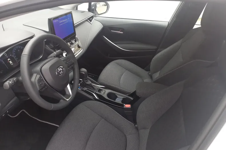 Toyota Corolla din 2025 cu 9 km - oferta TOY202133 - foto 11