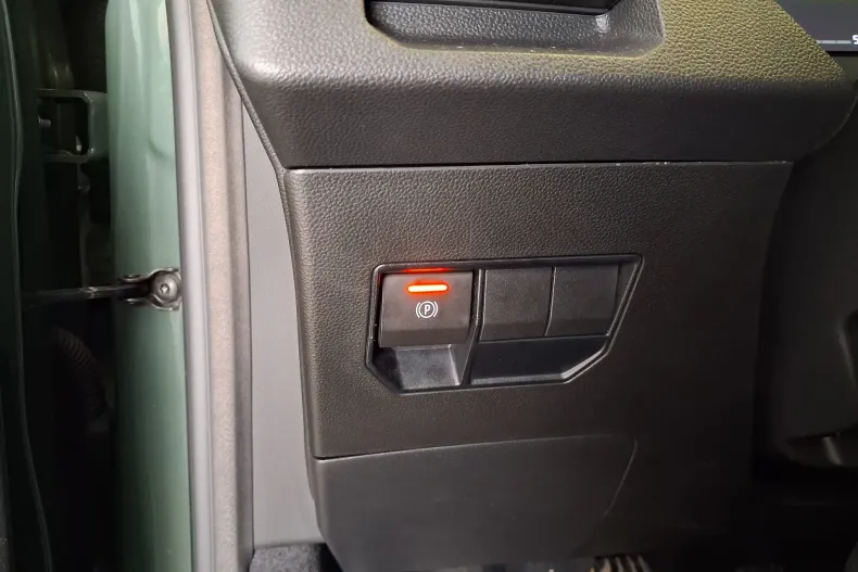 Dacia Duster din 2025 cu 29.896 km - oferta DAC202134 - foto 6