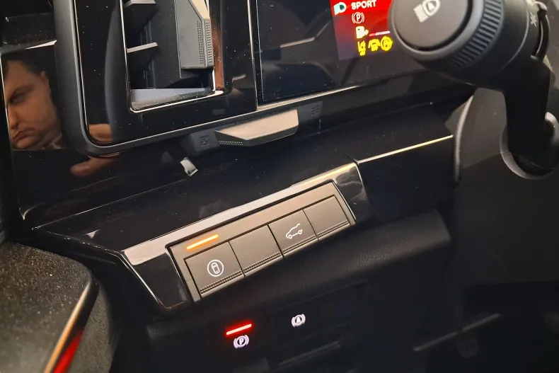 Renault Austral din 2024 cu 10 km - oferta REN202135 - foto 8