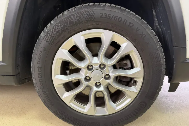 Jeep Compass din 2021 cu 119.705 km - oferta JEE202143 - foto 6