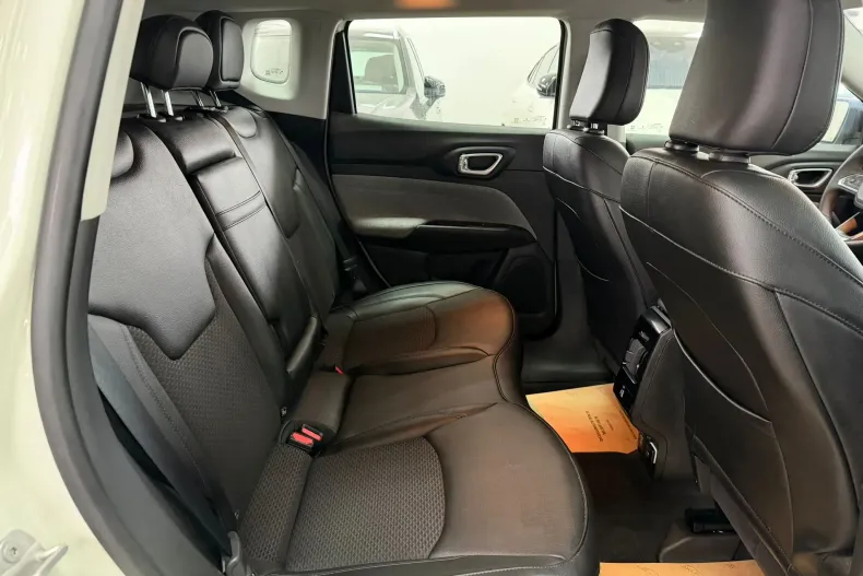 Jeep Compass din 2021 cu 119.705 km - oferta JEE202143 - foto 15