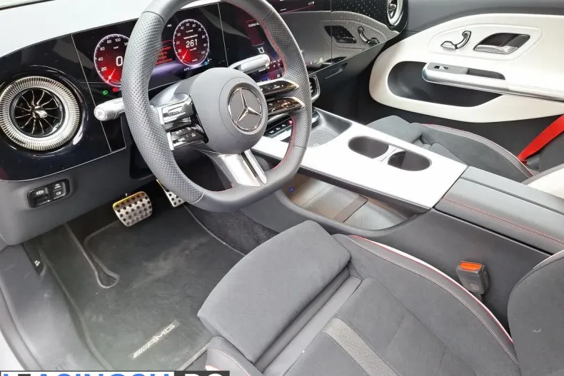 Mercedes-Benz CLA (Clasa CLA) din 2025 cu 2.000 km - oferta MER202149 - foto 9