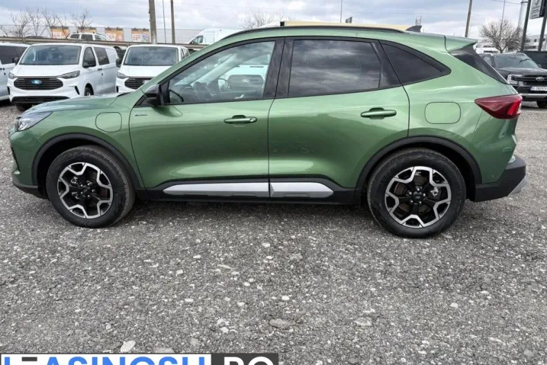 Ford Kuga din 2024 cu 9.650 km - oferta FOR202161 - foto 8