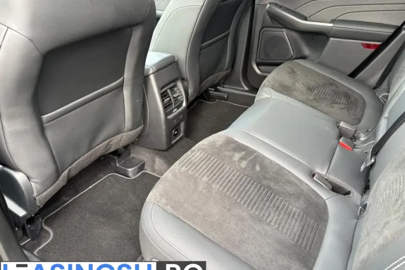 Ford Kuga din 2024 cu 9.650 km - oferta FOR202161 - foto 12