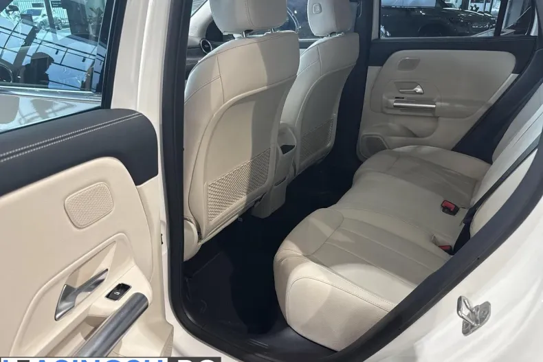 Mercedes-Benz GLA din 2025 cu 20.626 km - oferta MER202176 - foto 10