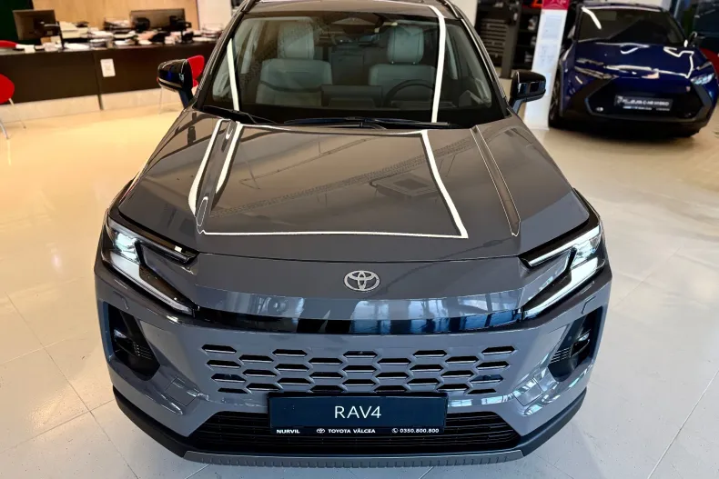 Toyota RAV4 din 2026 cu 10 km - oferta TOY202179 - foto 3