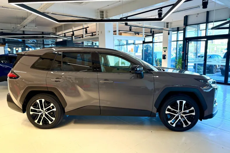 Toyota RAV4 din 2026 cu 10 km - oferta TOY202179 - foto 4