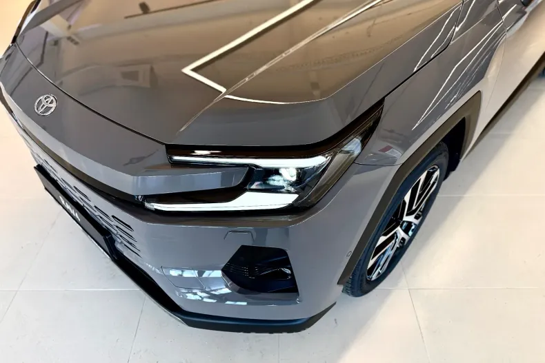 Toyota RAV4 din 2026 cu 10 km - oferta TOY202179 - foto 5