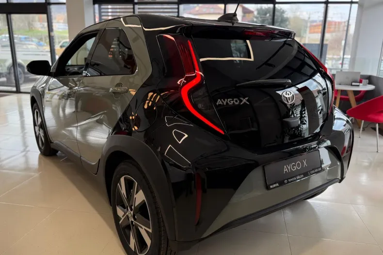 Toyota Aygo (X) din 2026 cu 10 km - oferta TOY202181 - foto 4