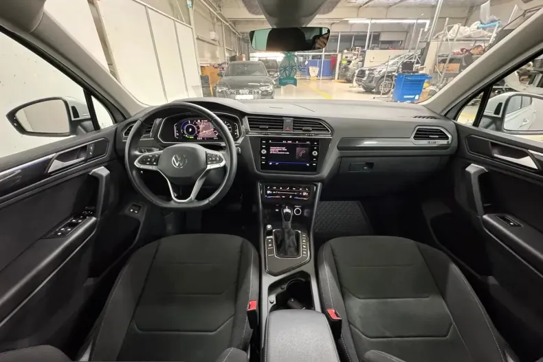 Volkswagen Tiguan din 2022 cu 23.297 km - oferta VOL202183 - foto 11
